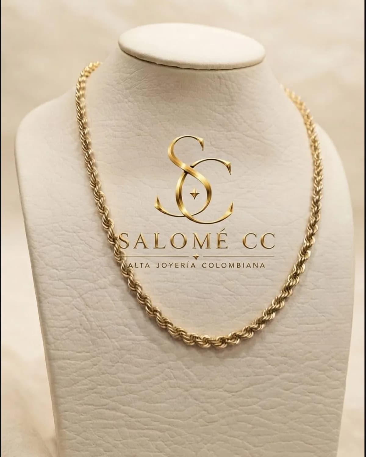 Cadenas — Salomé C.C